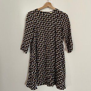 Loose fitting H&M dress